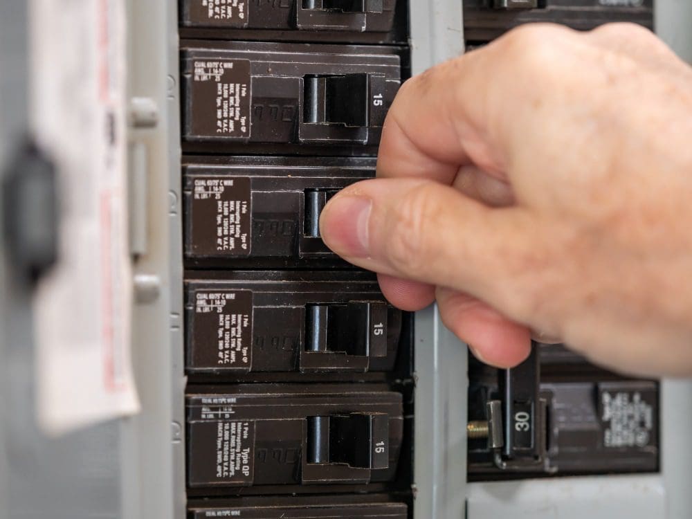 Signs to Replace Electrical Panel